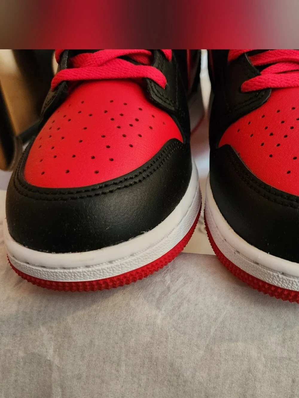 Nike Air Jordan 1 Mid Shoes